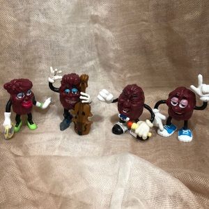 4 California Raisins Figures. Vintage
